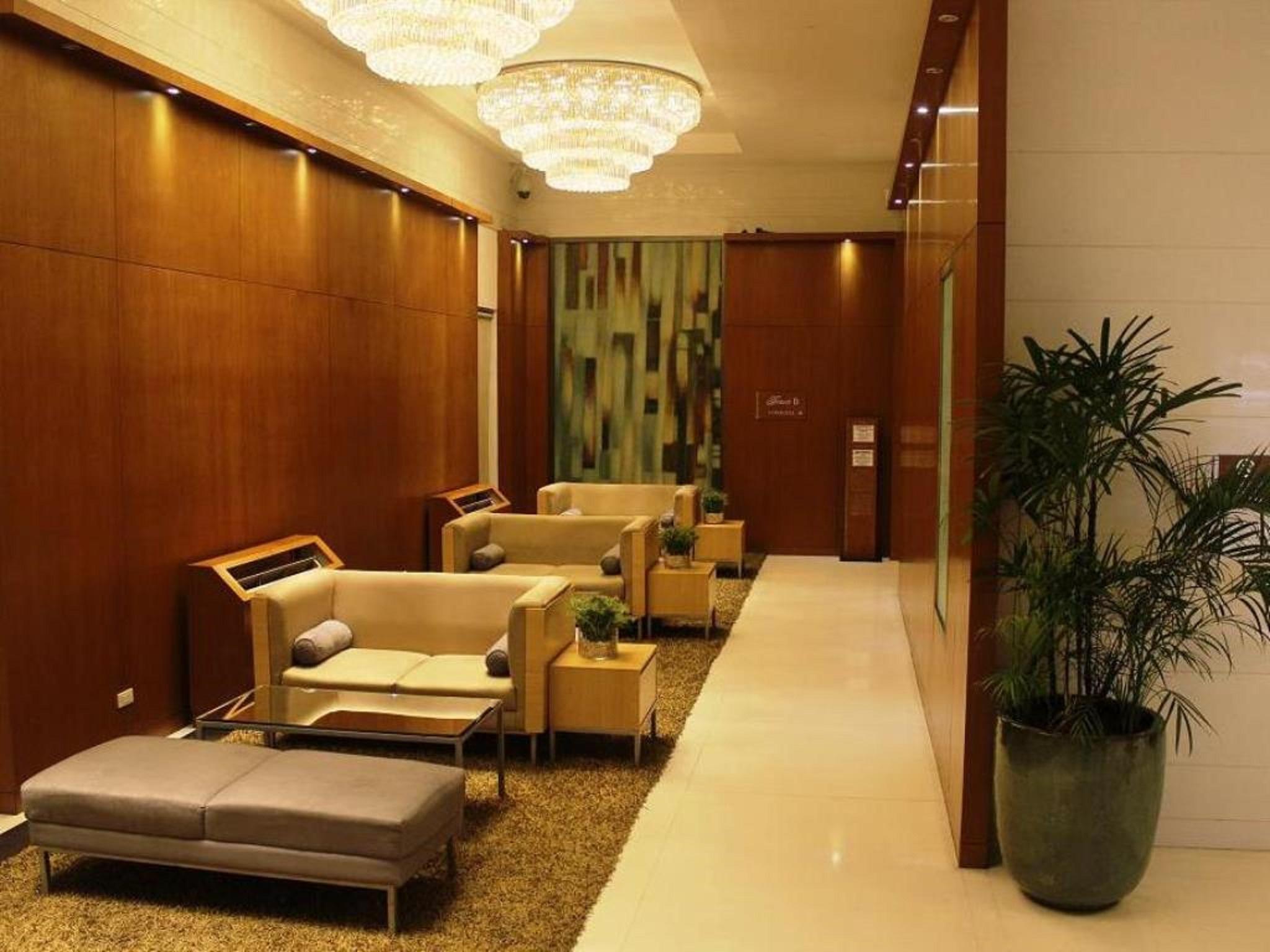 Bsa Twin Towers Aparthotel Mandaluyong Luaran gambar