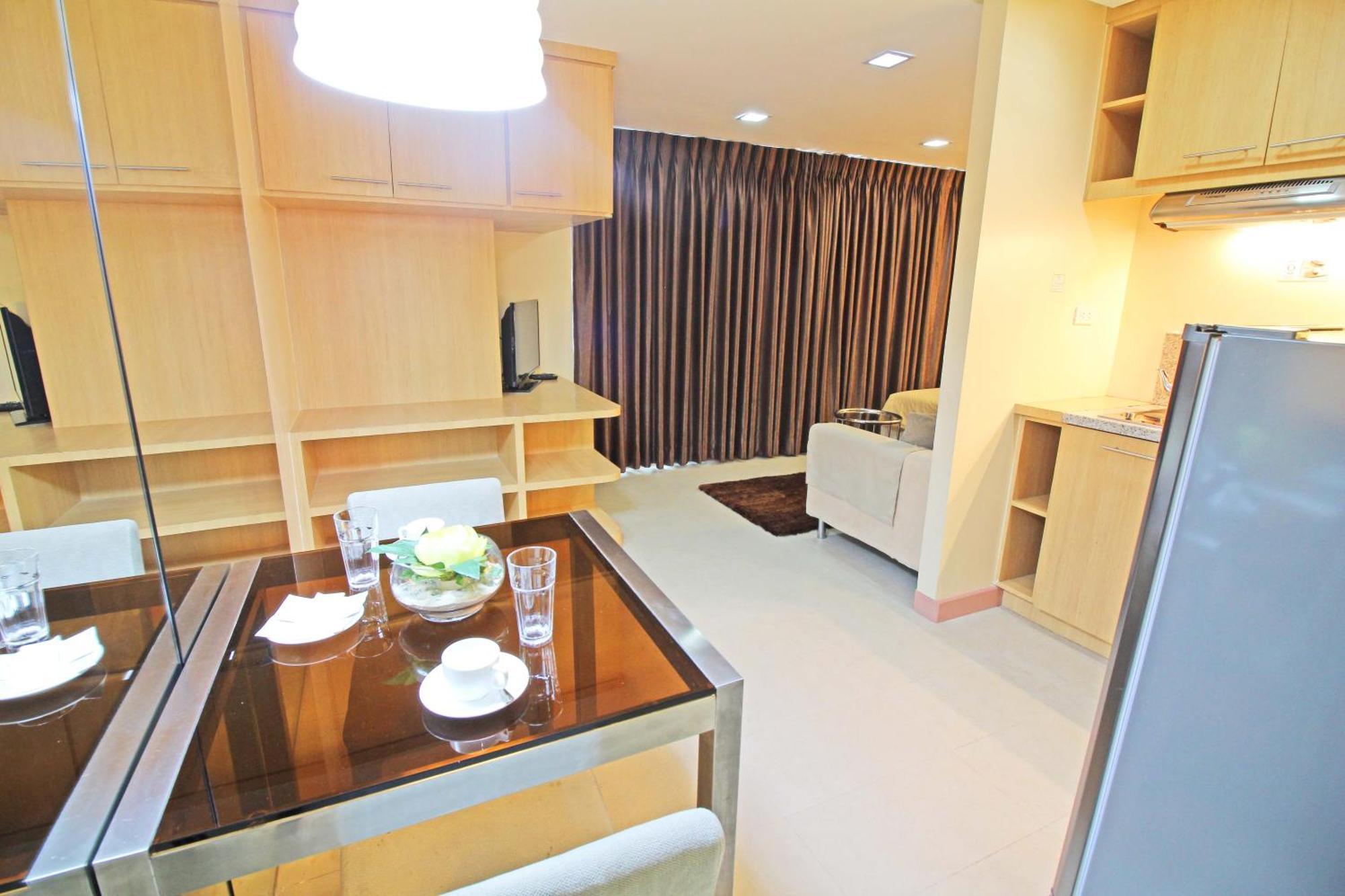 Bsa Twin Towers Aparthotel Mandaluyong Luaran gambar