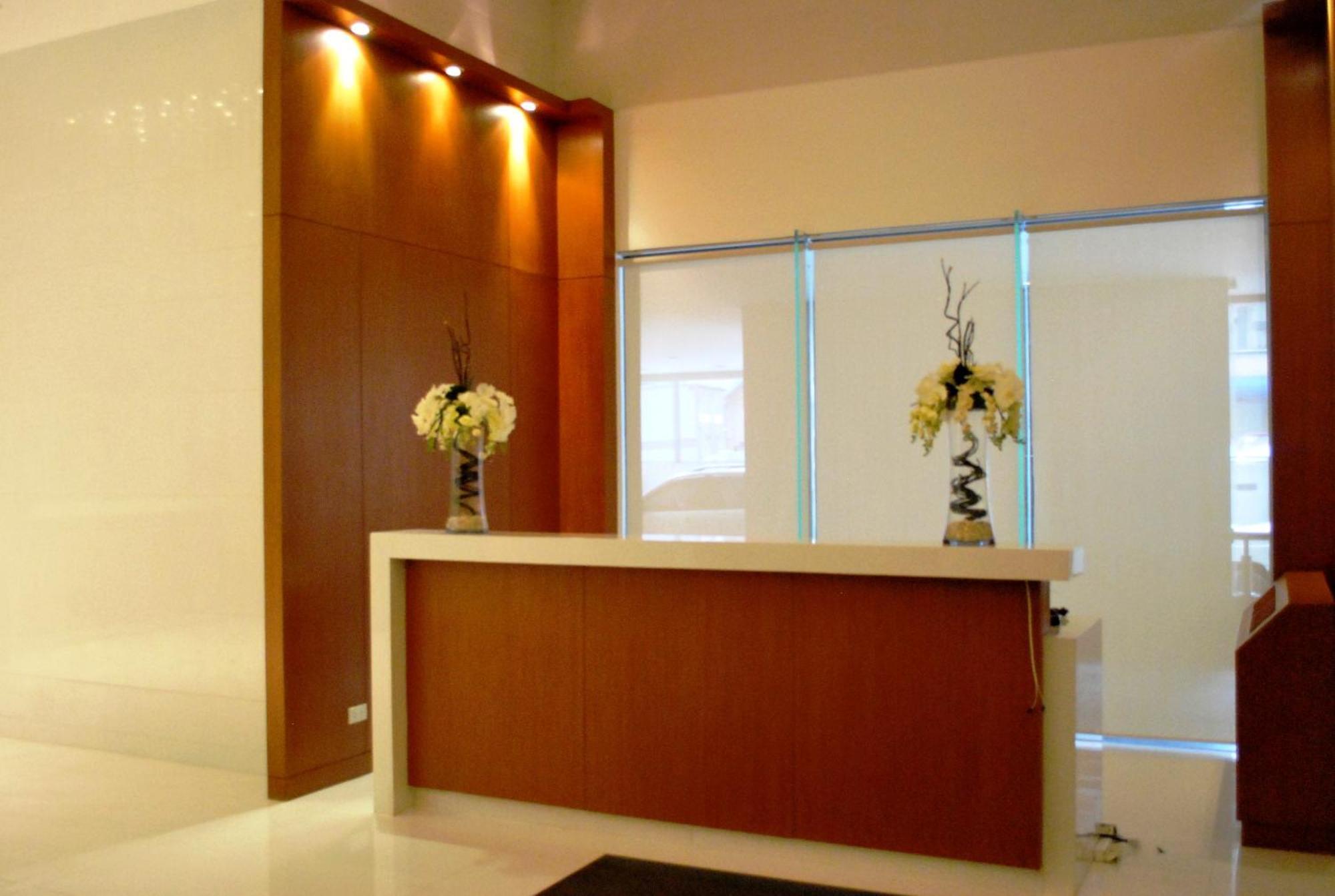Bsa Twin Towers Aparthotel Mandaluyong Luaran gambar