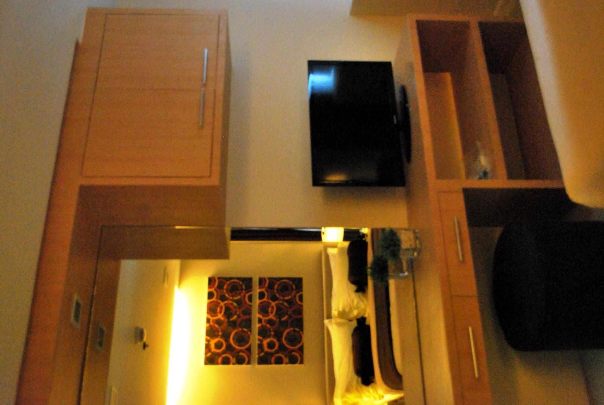Bsa Twin Towers Aparthotel Mandaluyong Luaran gambar