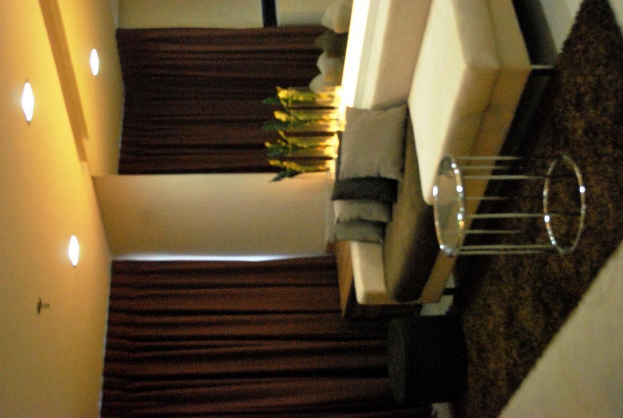 Bsa Twin Towers Aparthotel Mandaluyong Luaran gambar